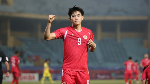 CLB CAHN và chuyện đá... xuyên Tết!