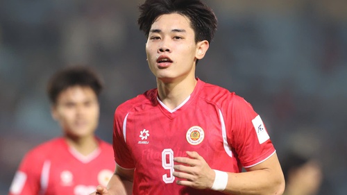 Lý do HLV Polking nhắc nhở Đình Bắc 