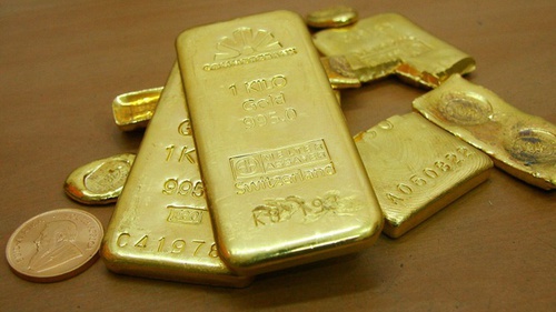 Giá vàng thế giới tăng hơn 1% sau báo cáo việc làm của Mỹ