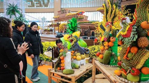 Hội chợ Mùa Xuân 2026: Nửa triệu lượt khách tham quan, doanh thu đạt hơn 300 tỷ đồng