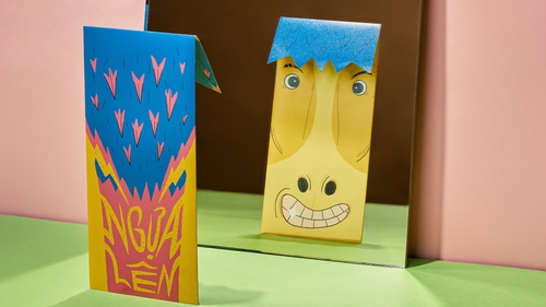 Sắc màu văn hóa trong những thiết kế bao lì xì đầu xuân