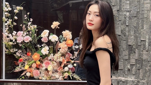 Phụ công đẹp nhất bóng chuyền nữ Việt Nam chính thức ‘lên chức’, hạnh phúc viên mãn đón xuân Bính Ngọ