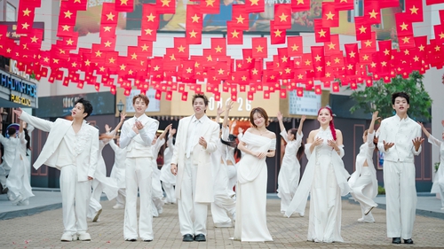 Sóng 26 - Tơ tưởng với thời gian: Không gian điện ảnh cảm xúc trong đêm Giao thừa Tết Bính Ngọ