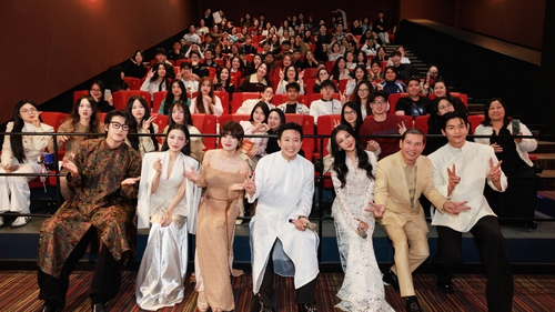 Trấn Thành, Văn Mai Hương khuấy động cinetour "Thỏ Ơi!!" tại Hải Phòng