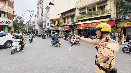 Mùng 4 Tết, giao thông thuận lợi, tai nạn tiếp tục giảm