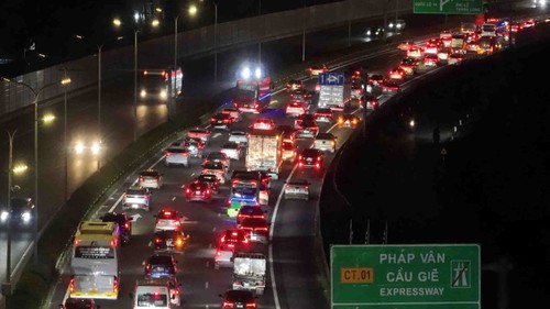 Dự kiến đóng đường ra một số tuyến cao tốc để ưu tiên phương tiện đi vào Hà Nội, TP.HCM