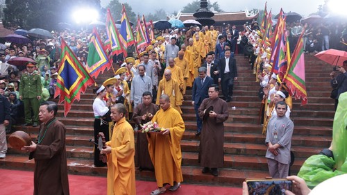 Khai hội chùa Hương 2026