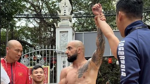 Võ sĩ Nga lên tiếng về trận thua đô vật Việt Nam, thừa nhận tình cảm của CĐV quý hơn huy chương