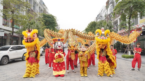 Múa lân sư rồng khai xuân, lan tỏa thịnh vượng, cát tường tại The Manor Central Park