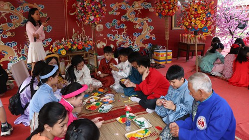 Đánh thức di sản Cố đô từ sức mạnh cộng đồng