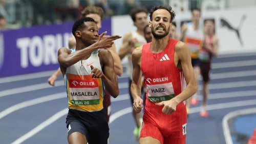 Ăn mừng phi thể thao, VĐV điền kinh nhận cái kết đắng 