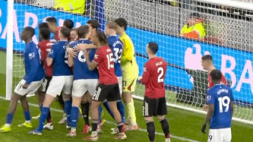 Everton 'copy' bài đá phạt góc của Arsenal, vì sao thủ môn MU hóa giải được?
