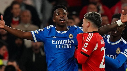 UEFA treo giò cầu thủ bị tố cáo có hành vi phân biệt chủng tộc với Vinicius