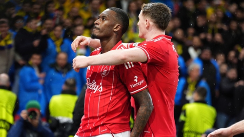 Europa League: Đại diện của Premier League và 7 đội khác vượt qua vòng play-off