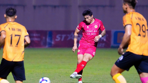 Đoàn Văn Hậu và cú hích cho đội tuyển Việt Nam