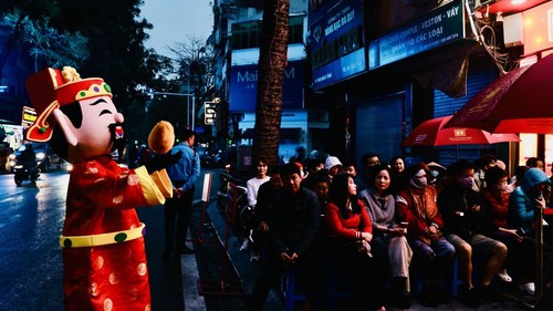 Mua vàng cầu may “Ngày vía Thần Tài” 2026