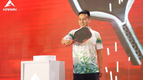 Triệu Cầu Lông gia nhập team pickleball Kaiwin, mở ra bước ngoặt sự nghiệp với mẫu vợt Rocket