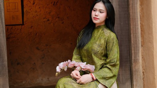 Hot girl bóng chuyền Việt Nam đẹp dịu dàng ngày đầu xuân, sẵn sàng chinh phục đỉnh cao sau cuộc hồi sinh thần kỳ