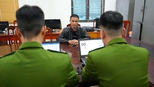 Khởi tố, bắt tạm giam lái tàu chở đá trong vụ lật thuyền ở hồ Thác Bà