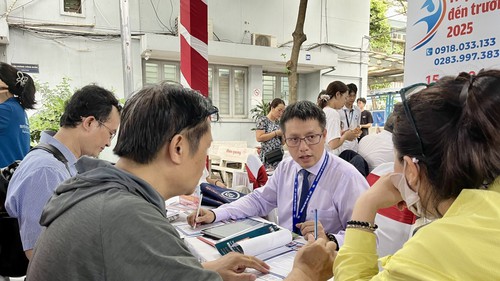 Tuyển sinh Đại học 2026: Nhiều chính sách học bổng thu hút thí sinh