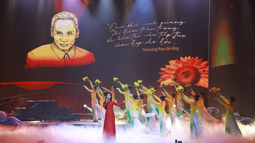 Chương trình nghệ thuật chính luận “Thủ tướng Phạm Văn Đồng - Trọn đời vì nước vì dân”