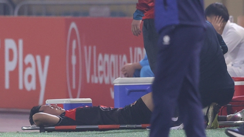 Thái Sơn chấn thương và hồi chuông cảnh báo cho cầu thủ trẻ