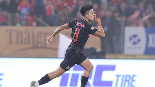 Cầu thủ Việt kiều đồng loạt ghi điểm