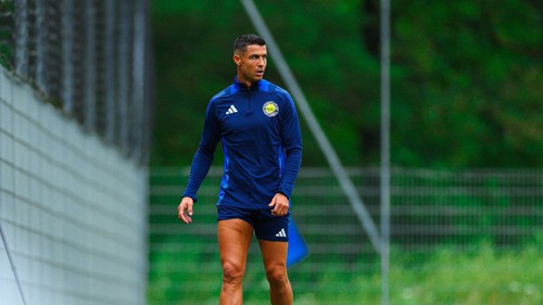 Động thái mới nhất của Ronaldo ở Al-Nassr sau tin đồn rời Saudi Arabia về châu Âu 