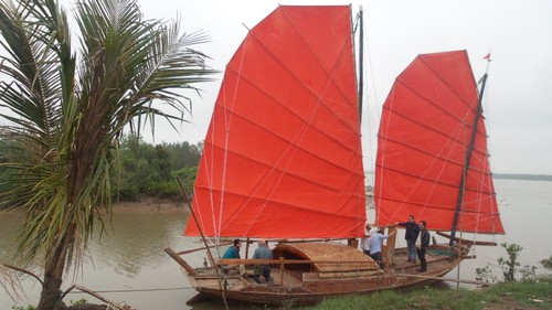 Những con thuyền khảo cổ vớt sông