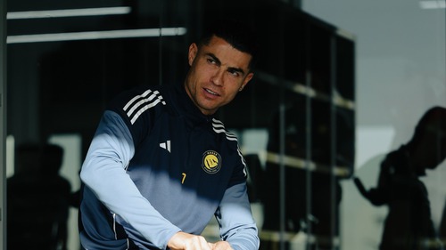 Ronaldo đón sinh nhật tuổi 41 ra sao giữa những ồn ào?