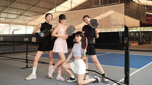 Càng cận Tết, chị em càng chăm ra sân pickleball