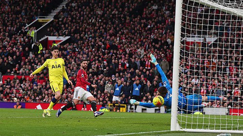 Bruno để lại dấu giày trong 200 bàn, MU tiếp tục chiến thắng với HLV Carrick