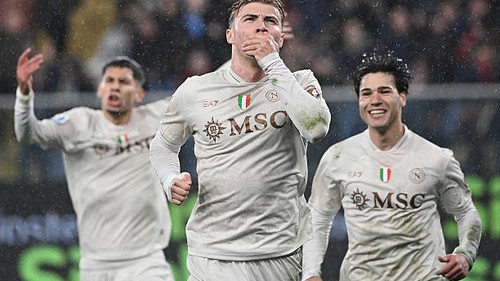 Các cựu sao MU tỏa sáng, Napoli chiến thắng kịch tính ở Serie A