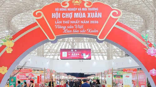 Hội chợ Mùa Xuân 2026: Nhiều sự kiện nghệ thuật hấp dẫn thu hút khách tham quan