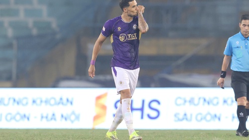 Hoàng Hên mong sớm ghi bàn cho đội tuyển Việt Nam