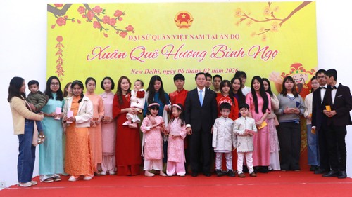 Nghị quyết số 80-NQ/TW: Kiều bào chung tay lan tỏa văn hóa Việt