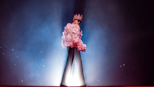 Big Bang chính thức tái xuất sau nhiều năm