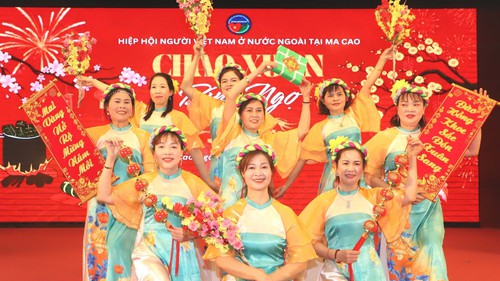 Rộn ràng Xuân quê hương tại Macau, Trung Quốc