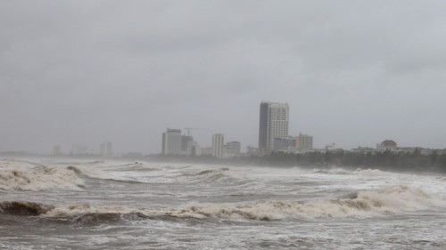 Dự báo thời tiết ngày 10/2: Nhiều khu vực biển có gió giật mạnh, sóng cao