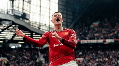 Kết quả bóng đá Ngoại hạng Anh vòng 28 mới nhất: MU thắng ngược, Arsenal hạ Chelsea