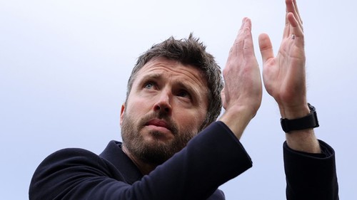 Carrick phải làm gì nếu chính thức được chọn dẫn dắt MU?