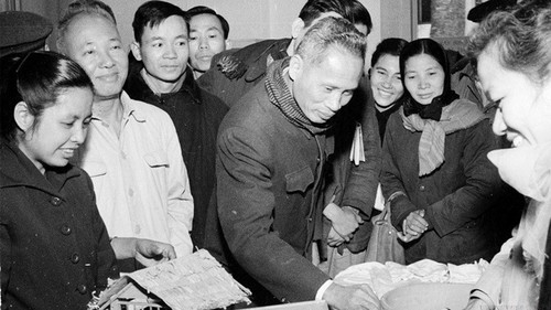 Kỷ niệm 120 năm Ngày sinh Thủ tướng Phạm Văn Đồng: Tấm gương sáng ngời về đạo đức cách mạng, tận tụy với nhân dân