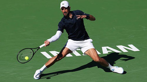 Djokovic vào vòng 4 Indian Wells Masters lần đầu tiên sau 9 năm, đối đầu nhà ĐKVĐ
