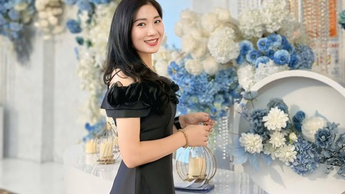 Hoa khôi bóng chuyền Phạm Thị Yến báo tin vui đặc biệt cho người hâm mộ