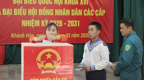 Đưa lá phiếu ra các đặc khu, xã đảo