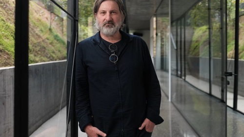 Giải Pritzker 2026: Kiến trúc sư Chile Smiljan Radić đoạt "Nobel" kiến trúc