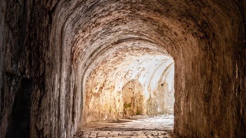 Thổ Nhĩ Kỳ: Phát hiện hệ thống đường hầm 1.600 năm tuổi bên dưới di sản thế giới Hagia Sophia