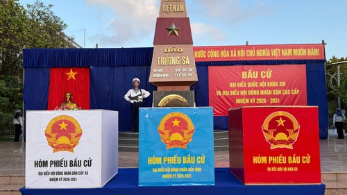 Điểm bỏ phiếu số 14, đặc khu Trường Sa hoàn tất công tác chuẩn bị bầu cử