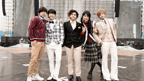 Những màn biến hoá của dàn "anh trai" khiến fan mong chờ