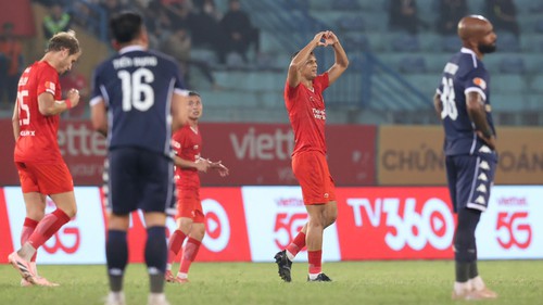 Ngoại binh tỏa sáng, Thể Công Viettel tiếp tục đua vô địch V-League với CAHN